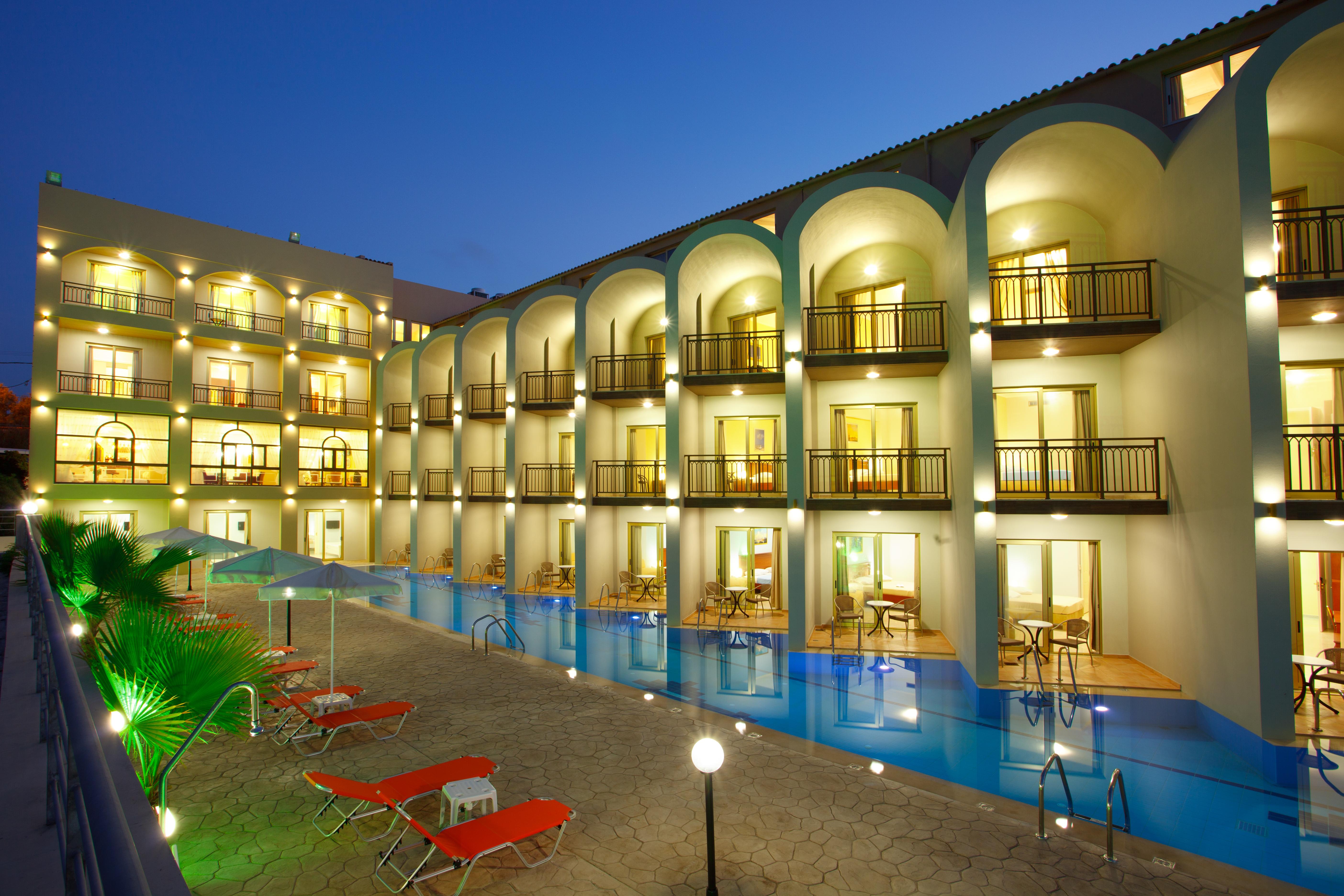 White Olive Elite Rethymno Hotel Sfáka Exterior foto