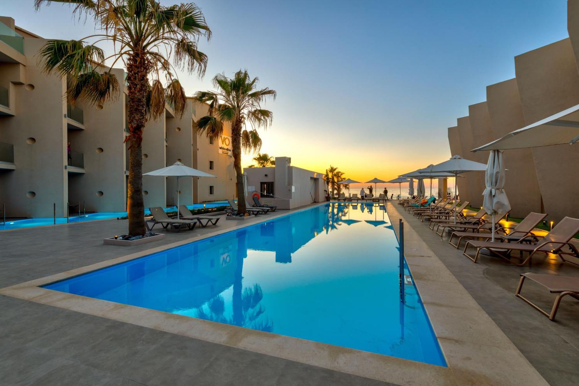 White Olive Elite Rethymno Hotel Sfáka Exterior foto